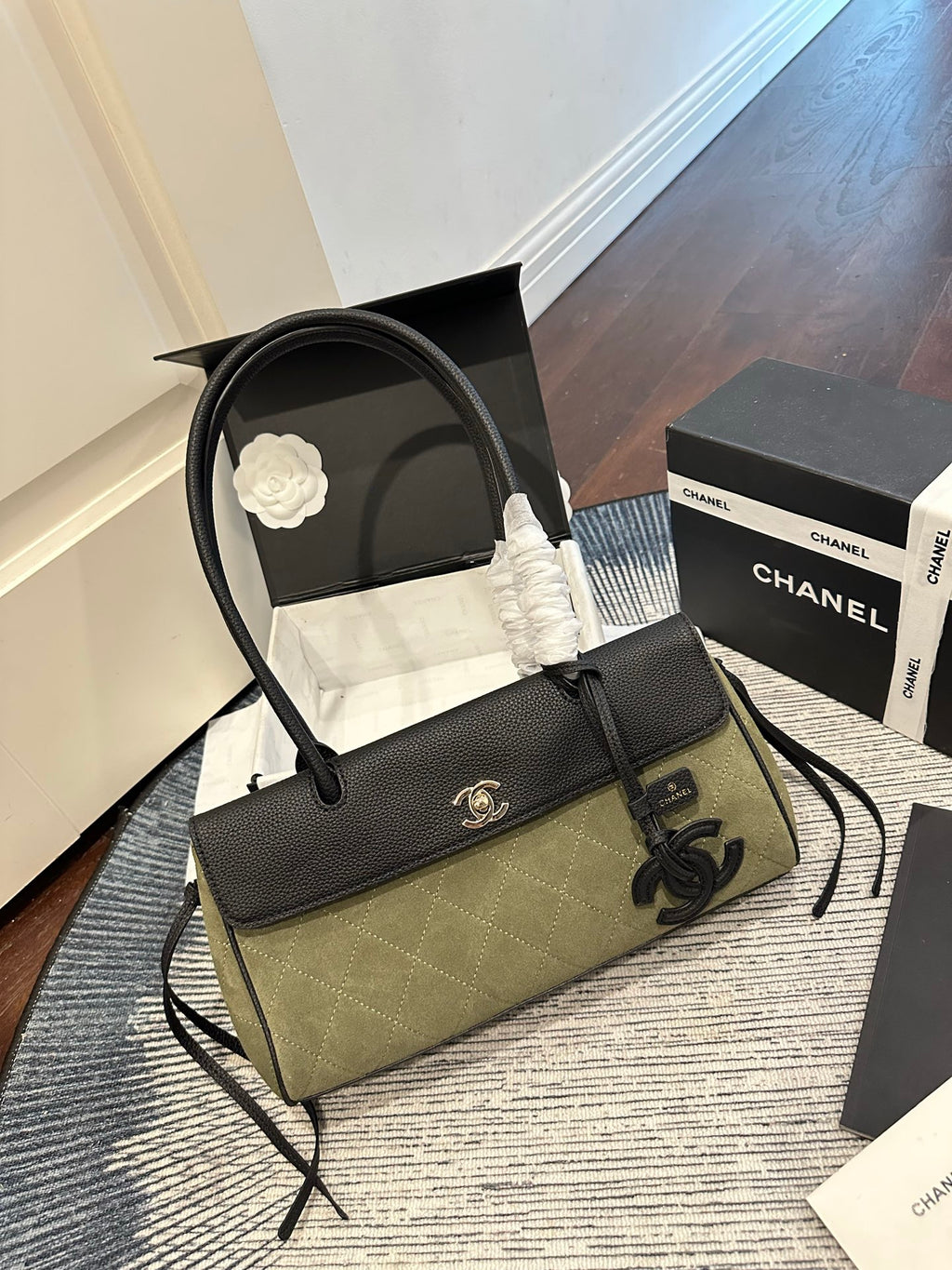 CH 26ss Women's Makeup Bag CWT1326080603