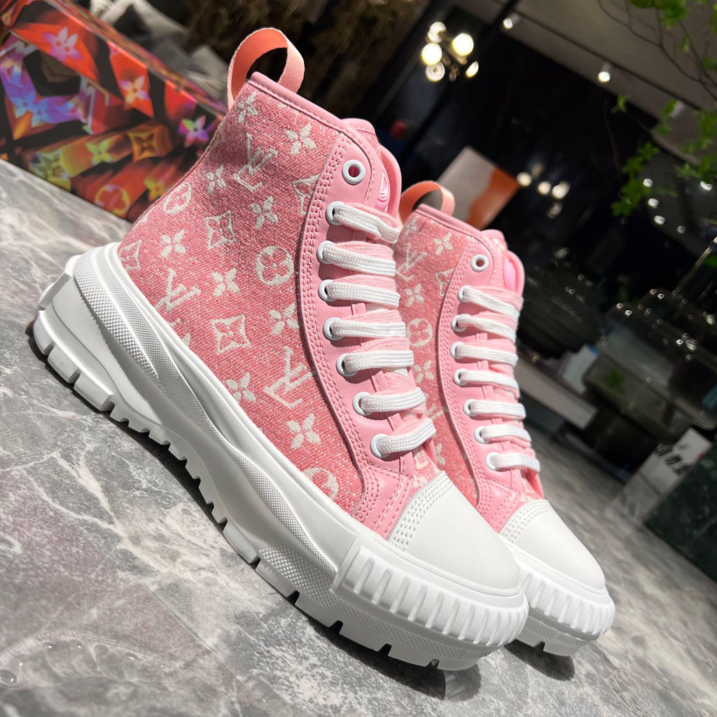 L Monogram Denim Squad Sneaker 1824071803