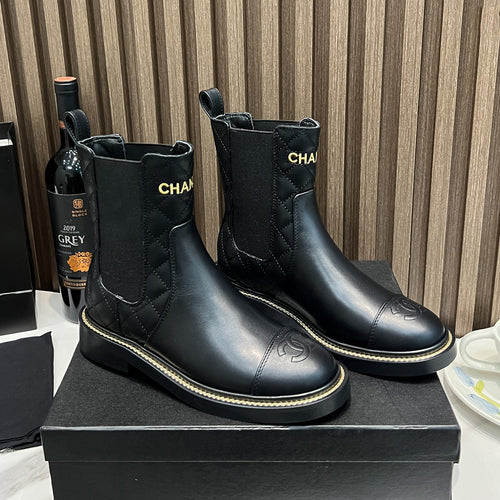 23 New fashion booties XC1823081603