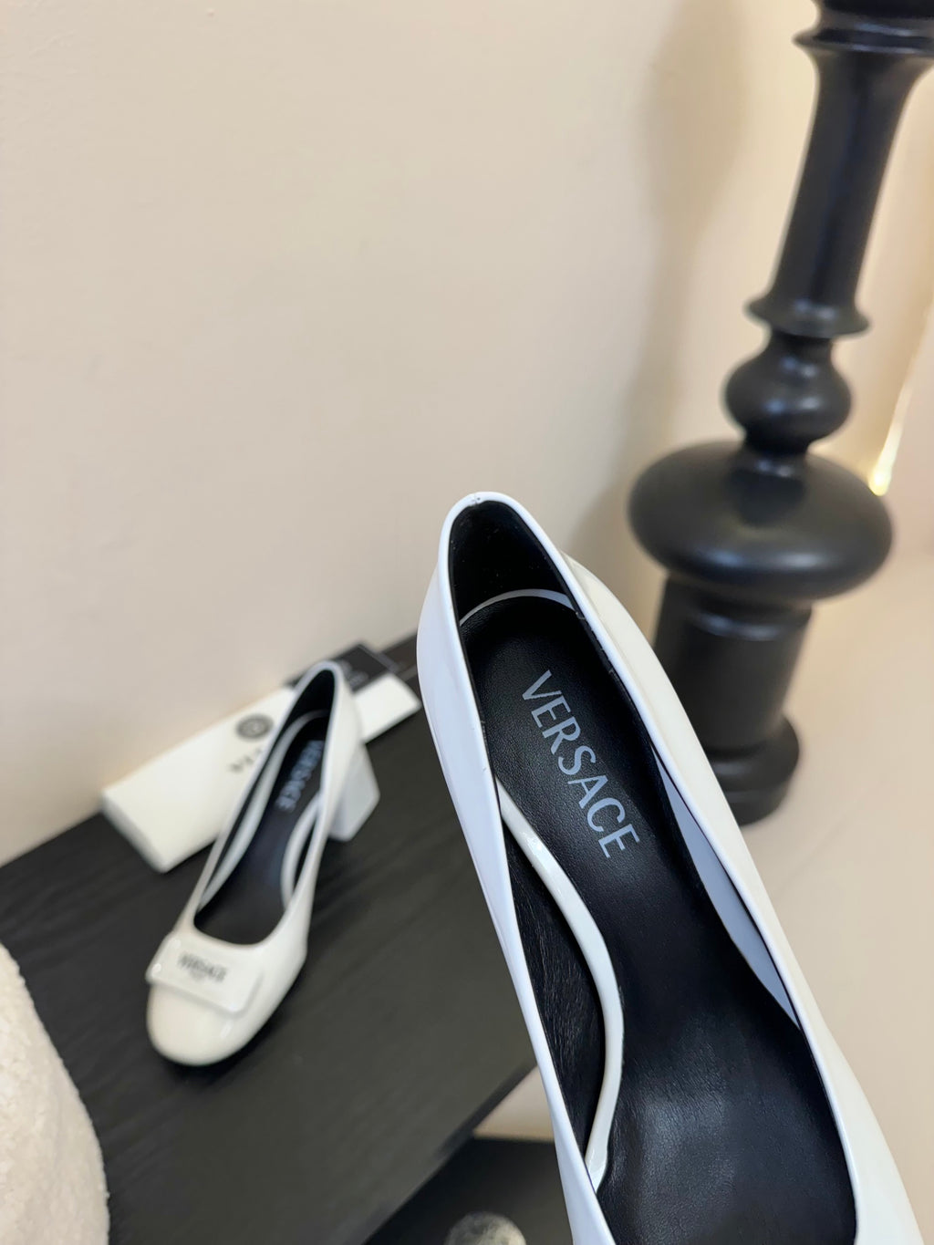 Fashionable women's high heels 0725092202