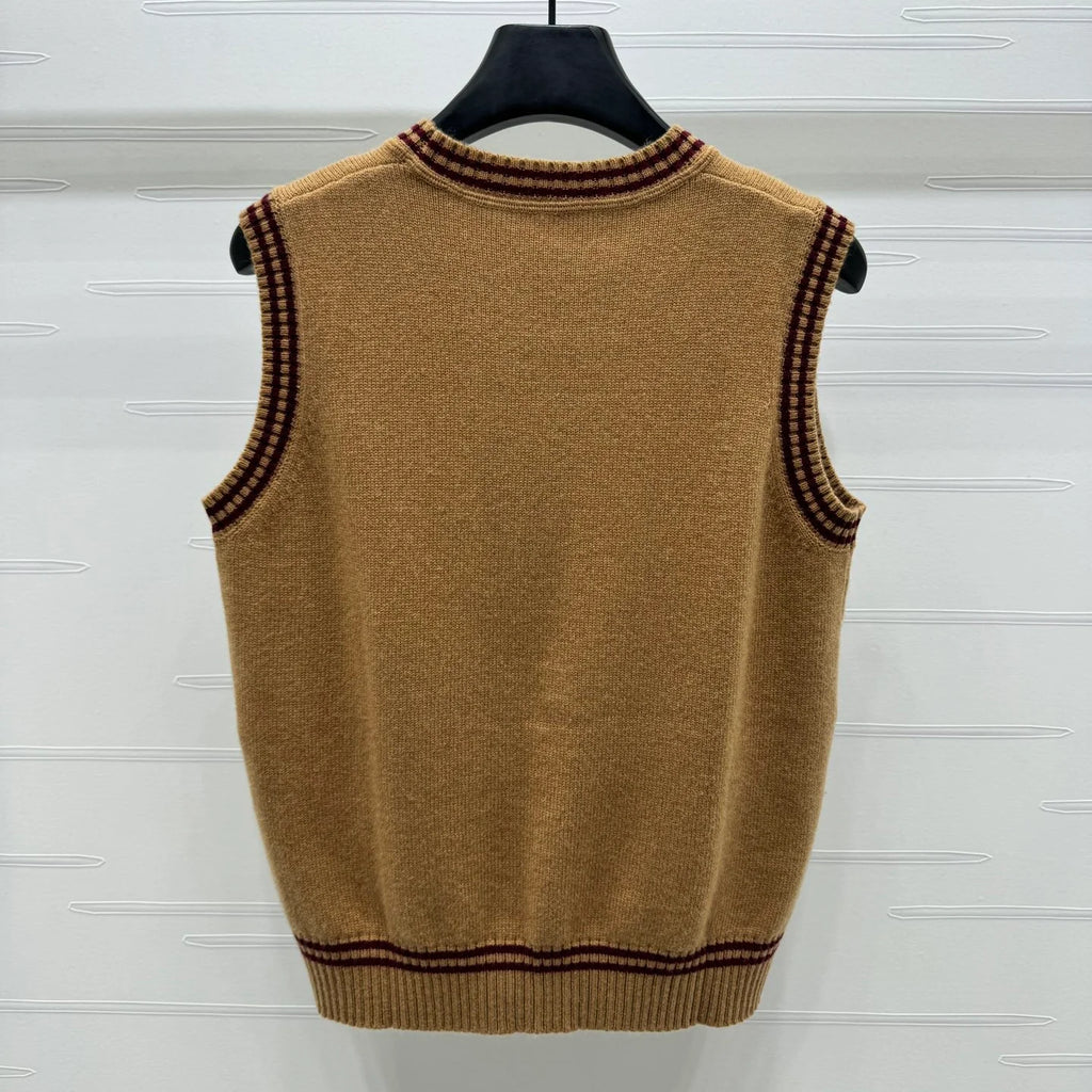 Color-blocked crew-neck knit vest 1025102109
