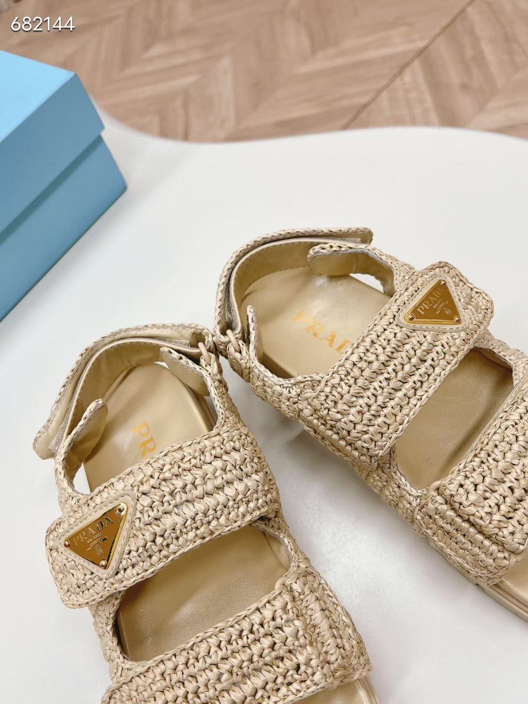 P Woven Strap Sandals 0724071819