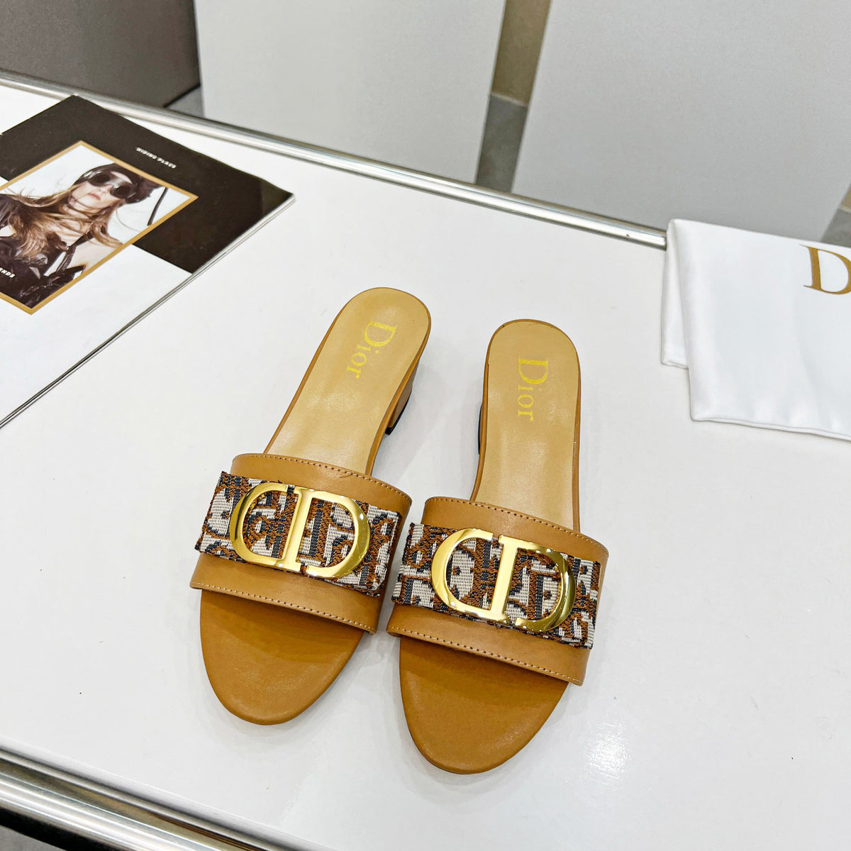 low heel metal sandals 03082