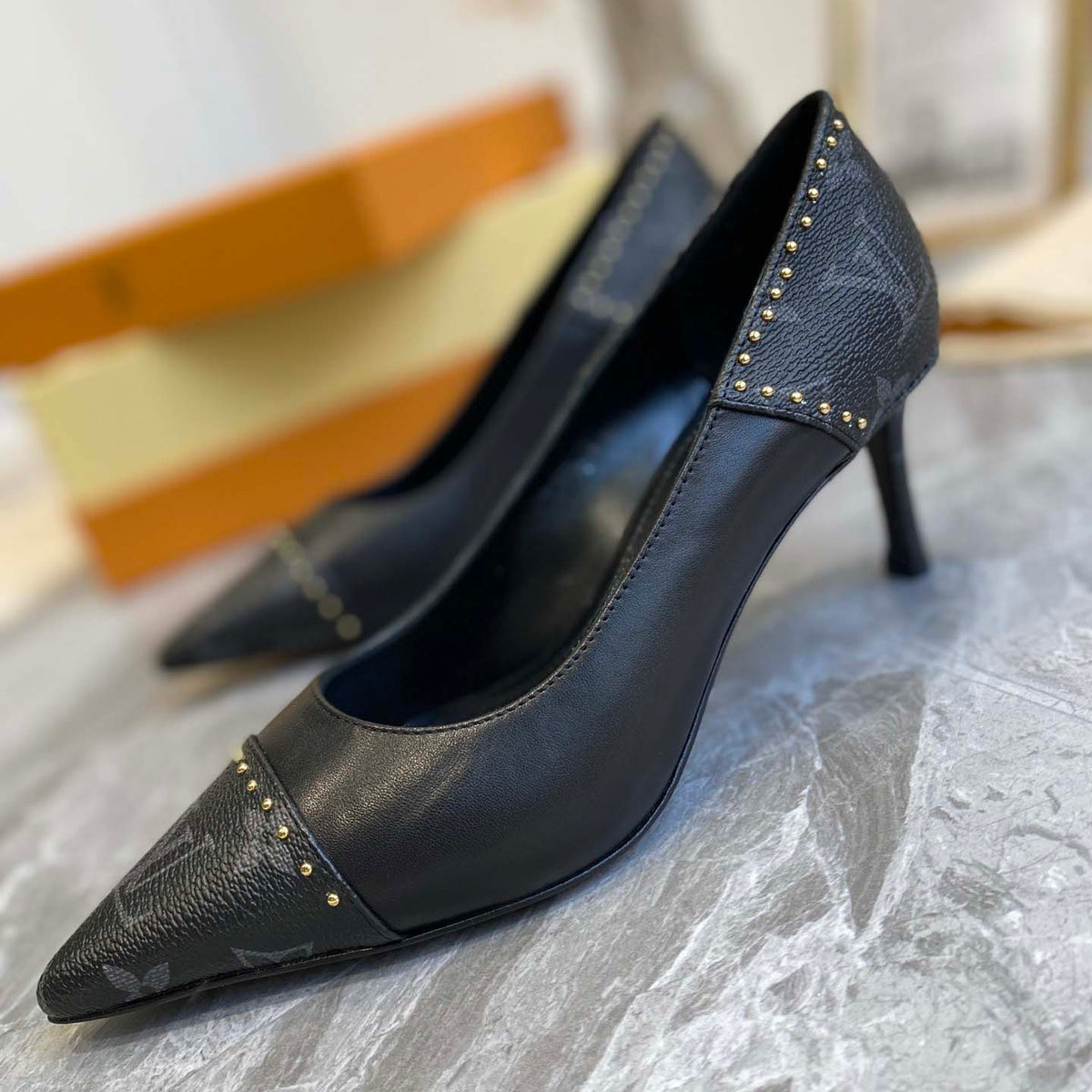 23 Ladies fashion luxury high heels XC052203