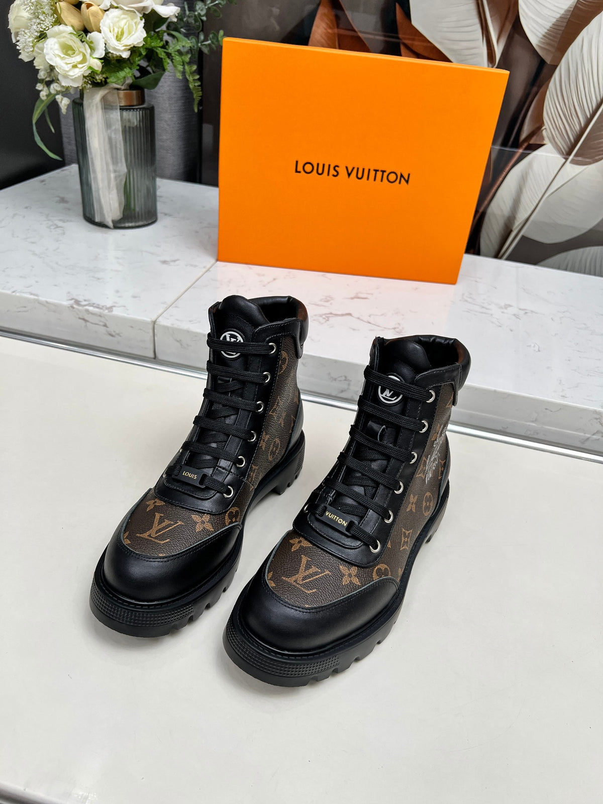 L 25ss Autumn and Winter New Printed Women's boots 0725082101