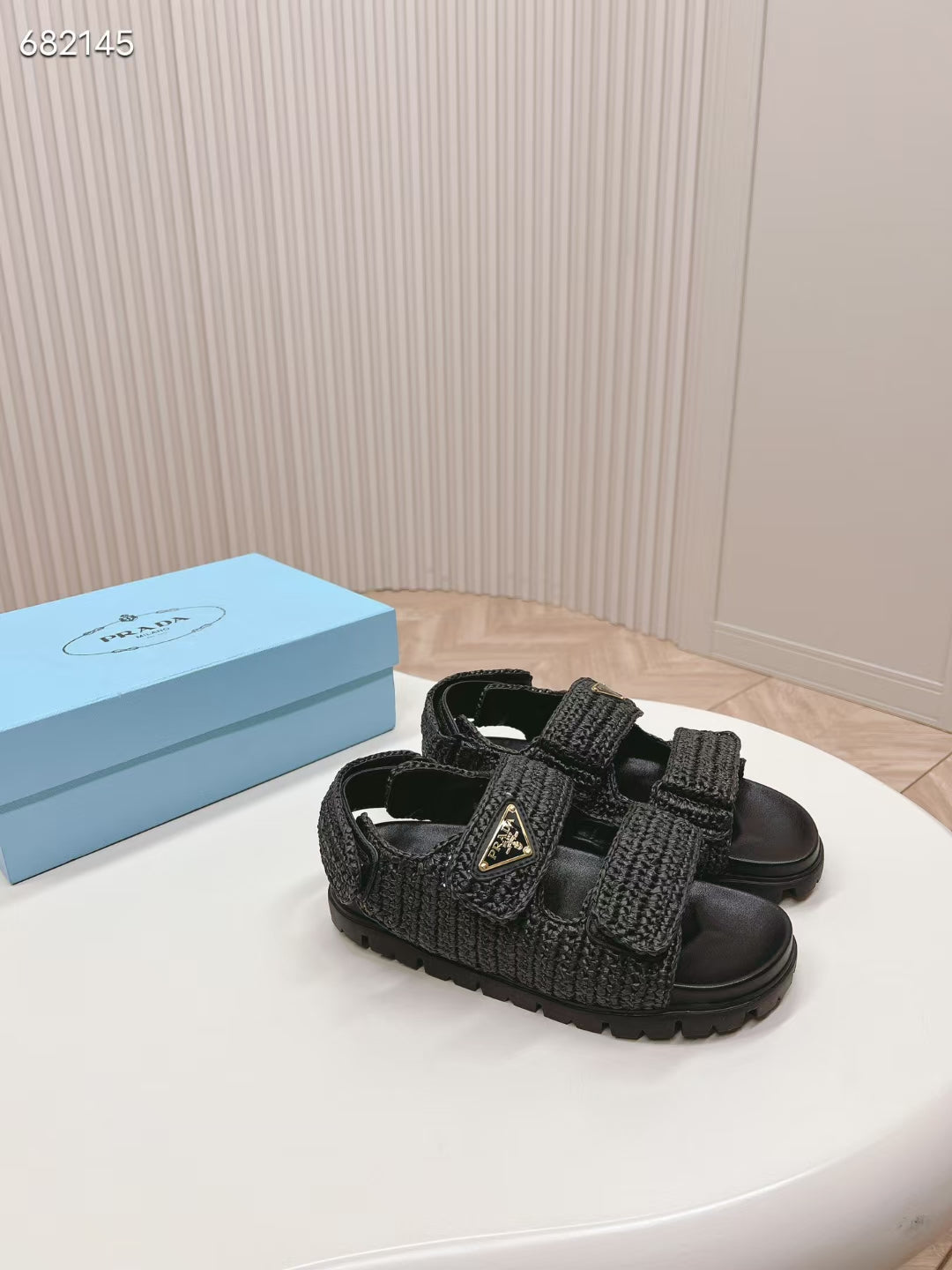 P Woven Strap Sandals 0724071819