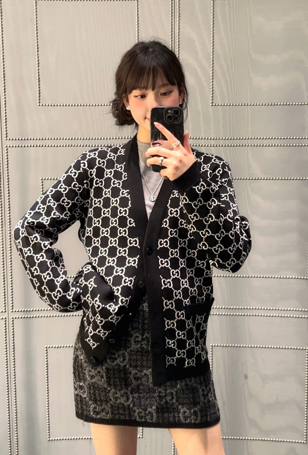 Fashion Cardigan Sweater 0725012301