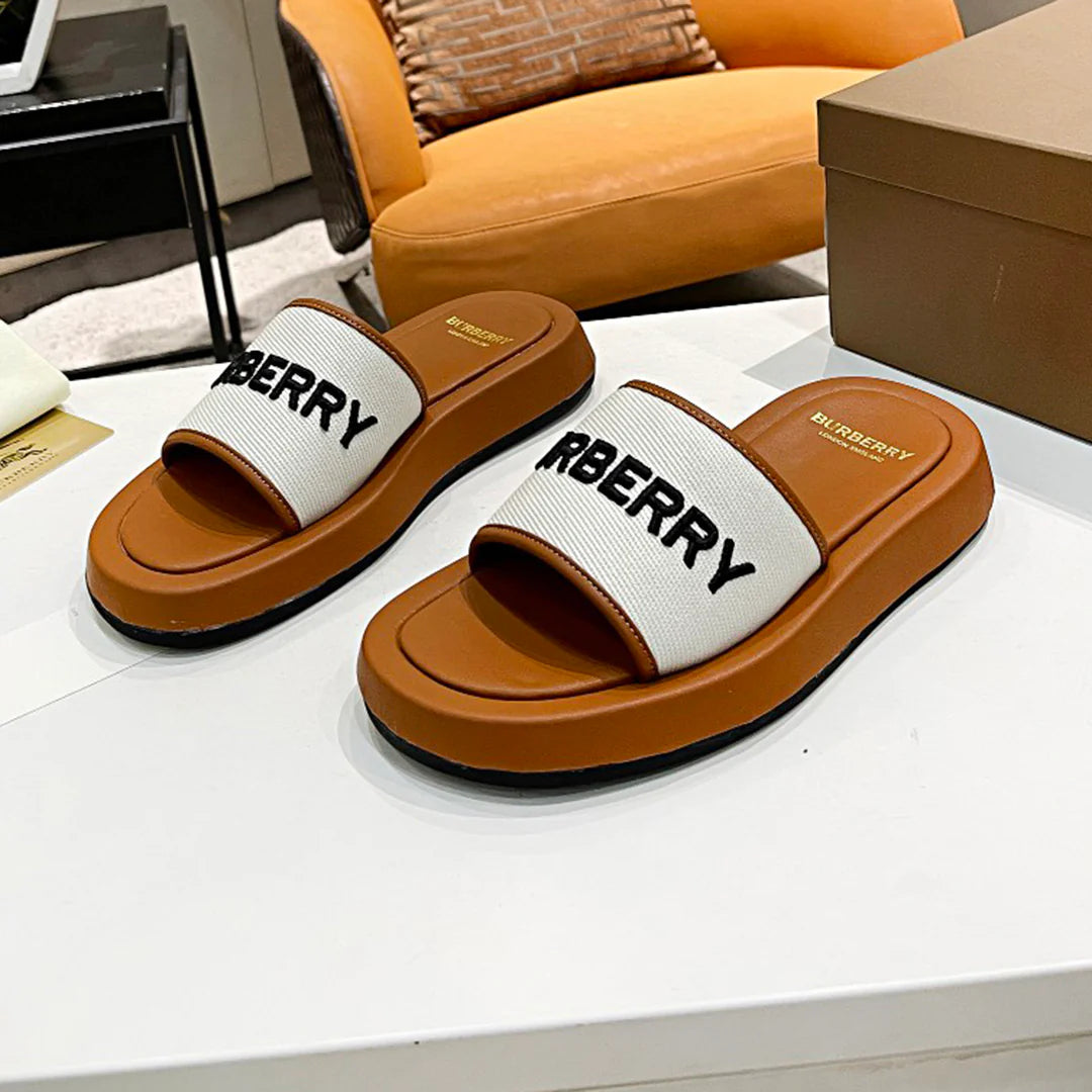 Fashion classic versatile plaid slippers 1024042207