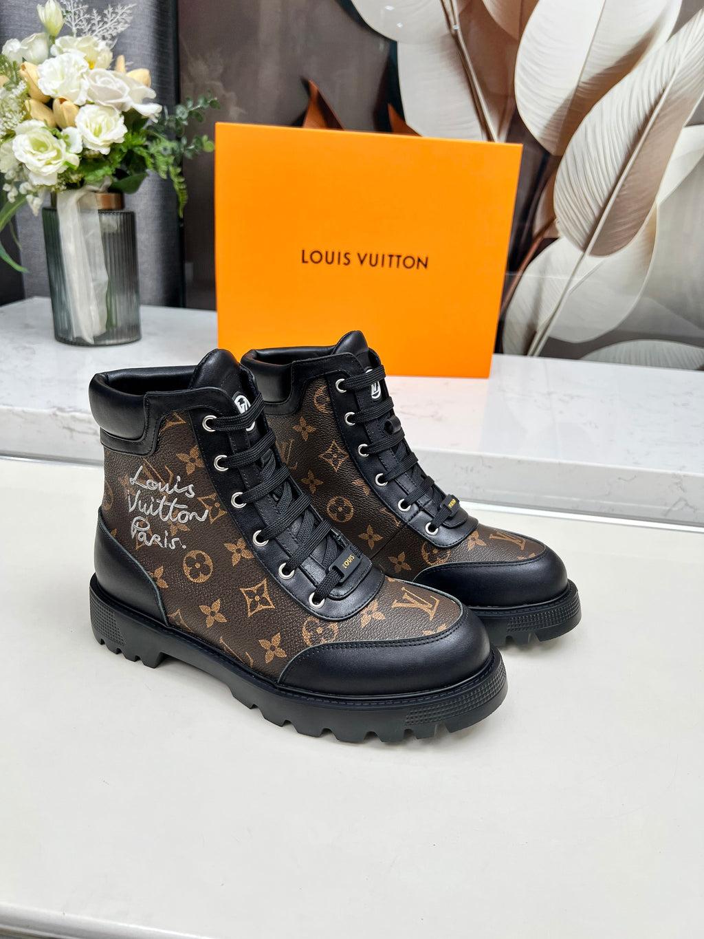 L 25ss Autumn and Winter New Printed Women's boots 0725082101