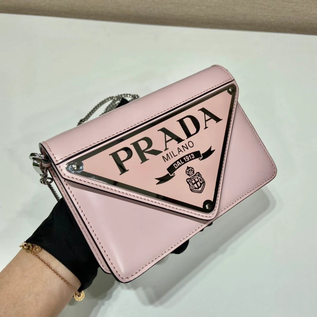 New fashion and versatile large triangular flip bag 1024071908
