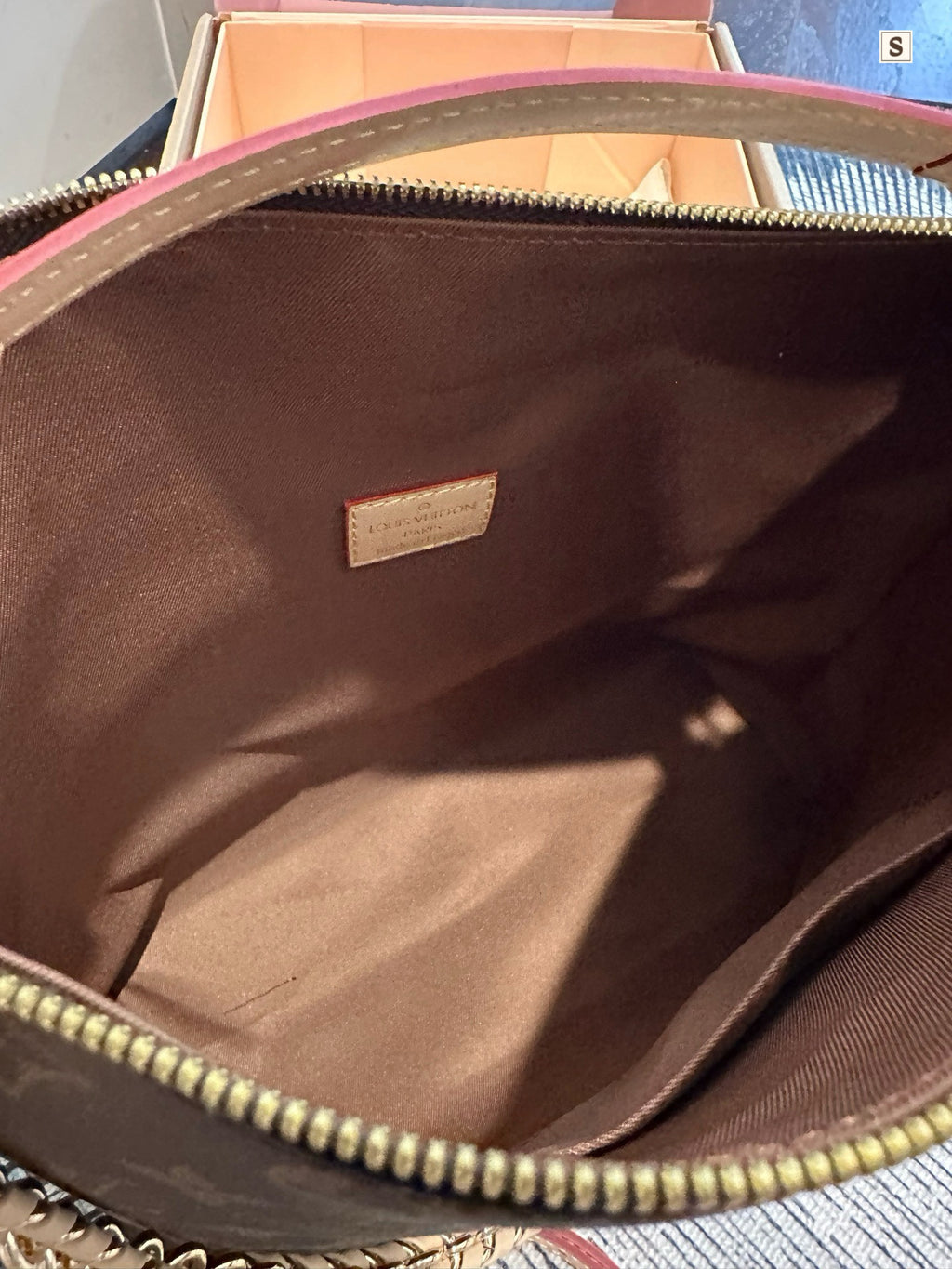 L 26ss Women's Shoulder bag CWT1326080702