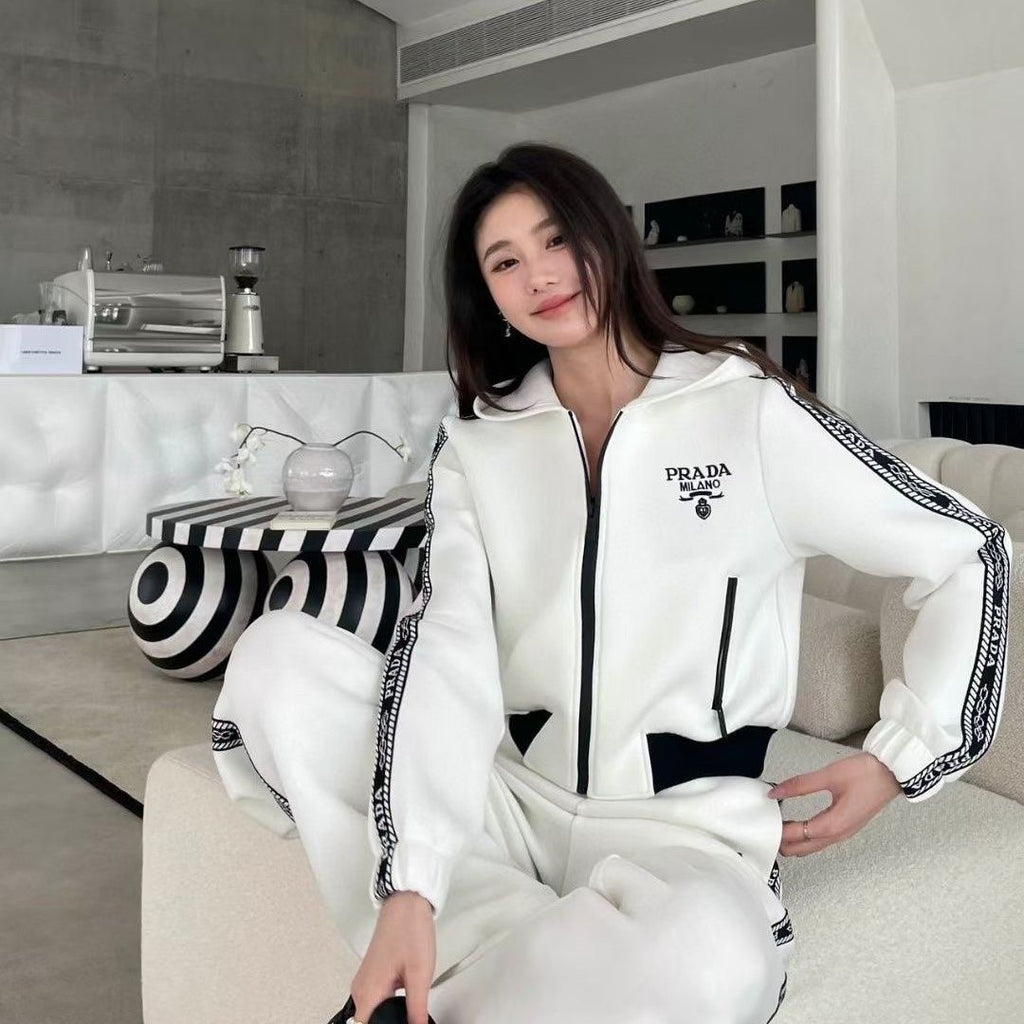 New high-end sportswear set for autumn 9000912006