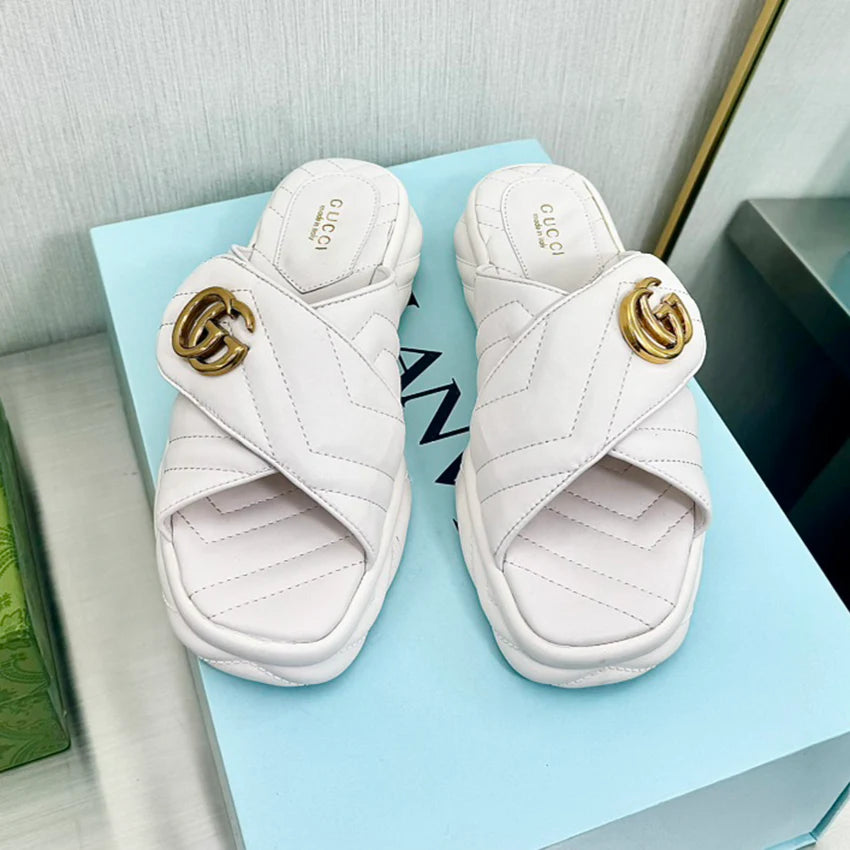 New pleated bread slippers 1024071015