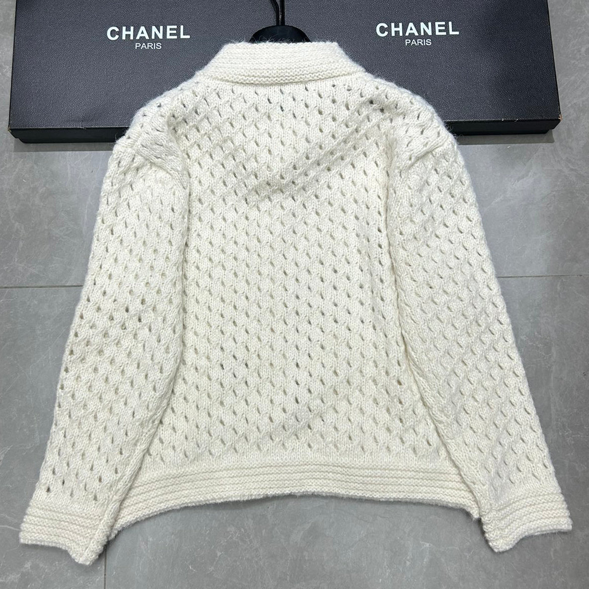 New fashionable and versatile knitted tops 1024122312