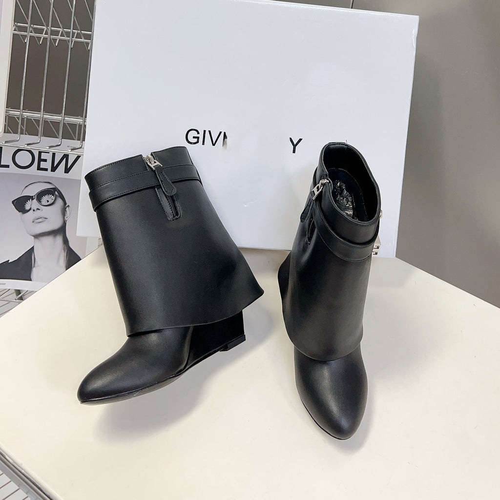 New fashion metal buckle boots leather boots(41/42 need to be customized)