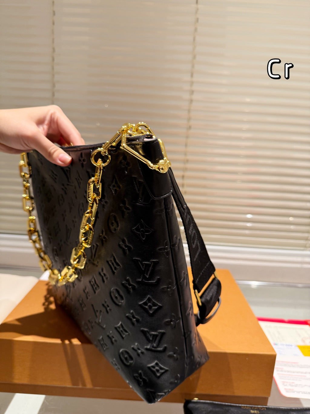 L luxury printed messenger bag 0724122401