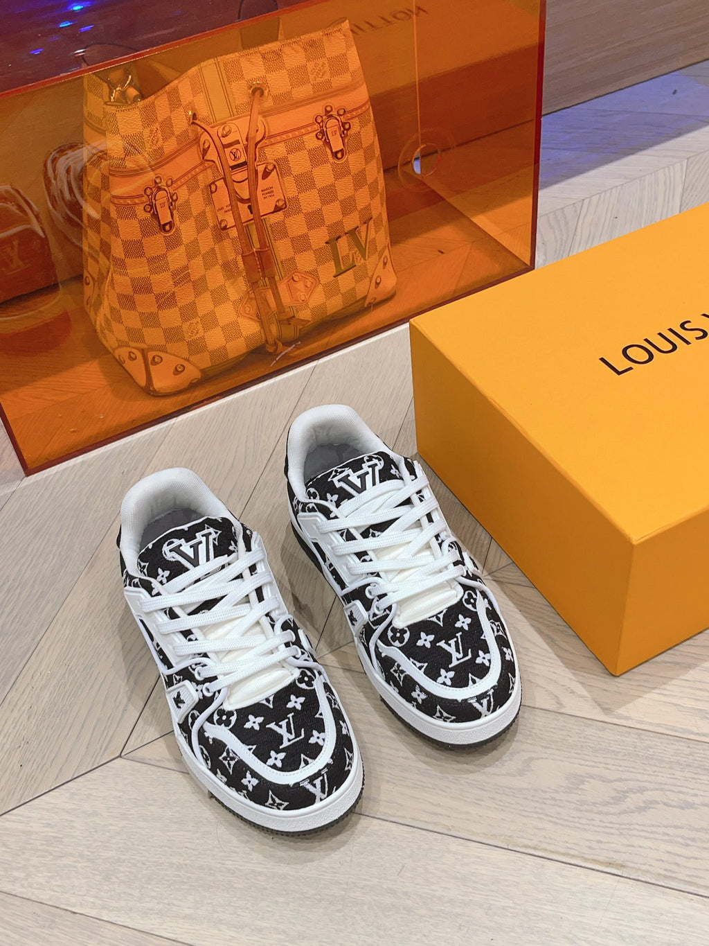L couple limited series casual denim print sneakers 0725012402