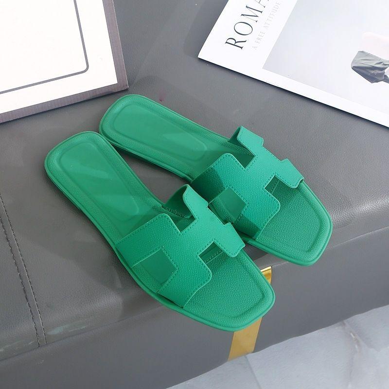H Family New Flat Slippers 1024062818