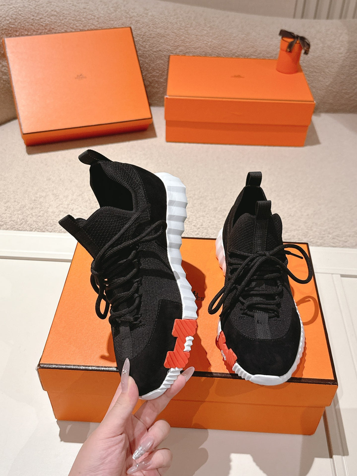 H Classic Couple Style Fly Knit Casual Sneakers 0726060802