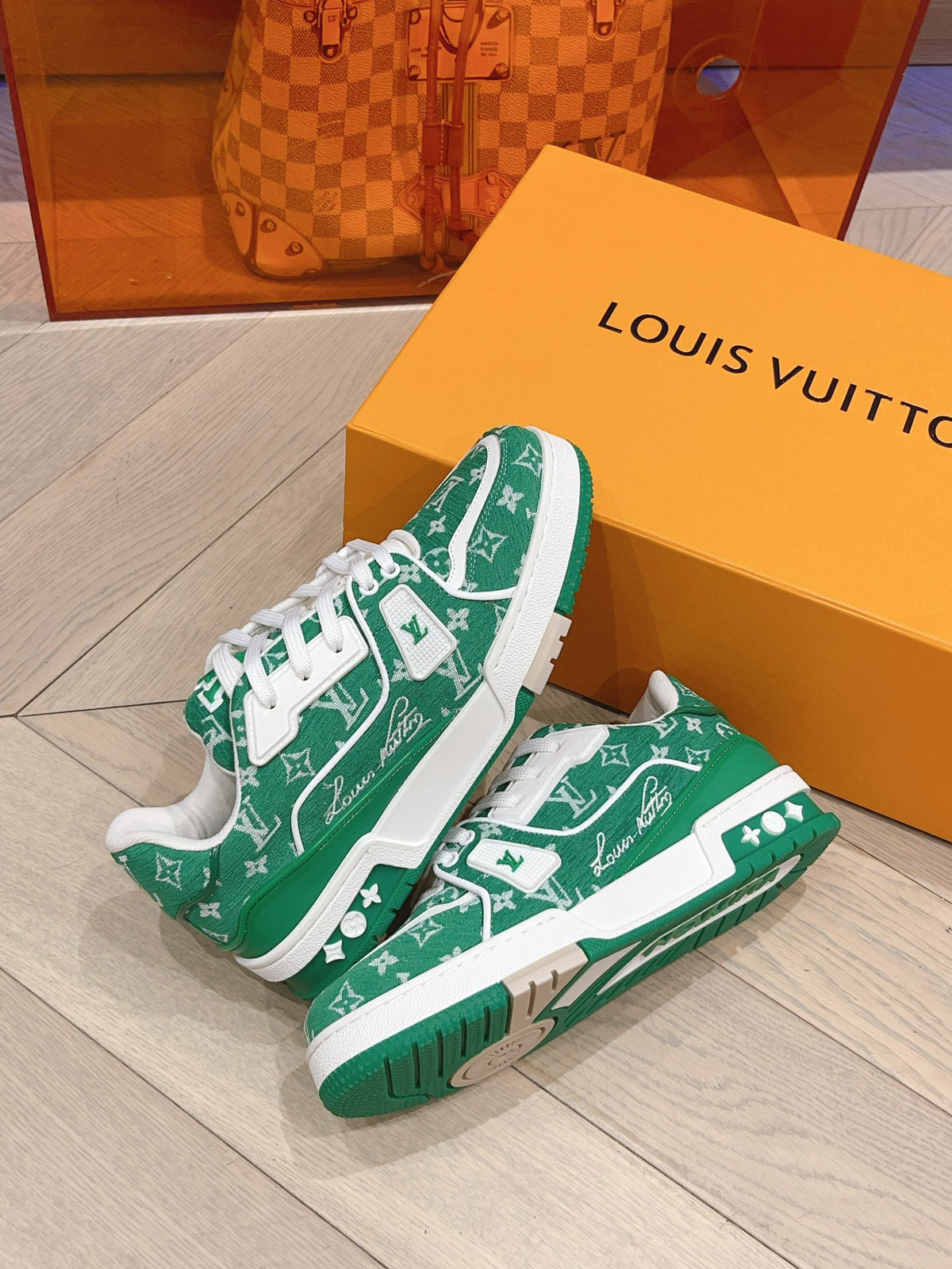 L couple limited series casual denim print sneakers 0725012402