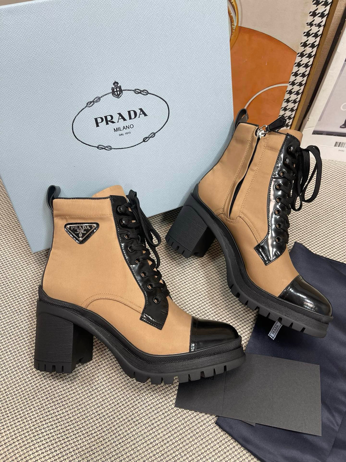 P fashionable high-heeled short boots 0724111203