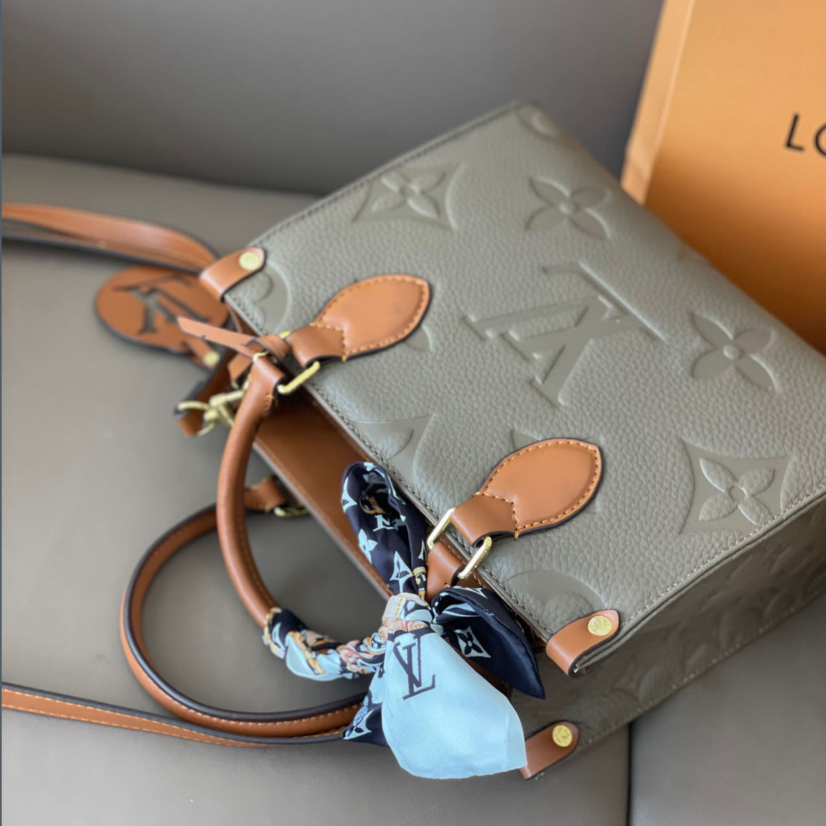 L Fashion Embossed Cowhide Bag XC24092411