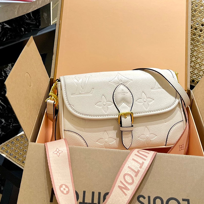 new fashion shoulder bag XC7040722