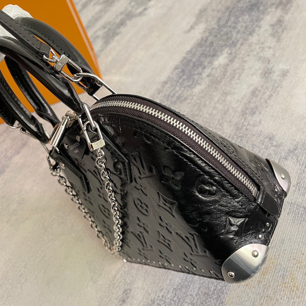 New stylish Alma handbag 0726011902