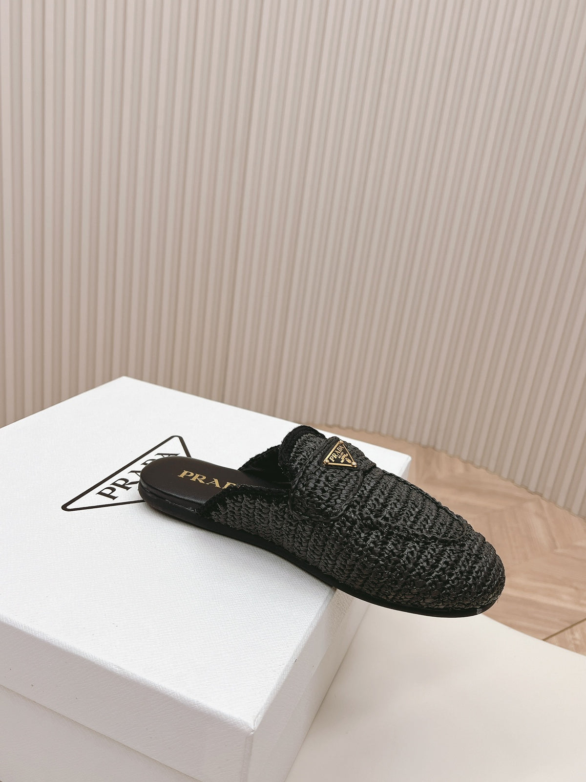P braided slippers 0724051106