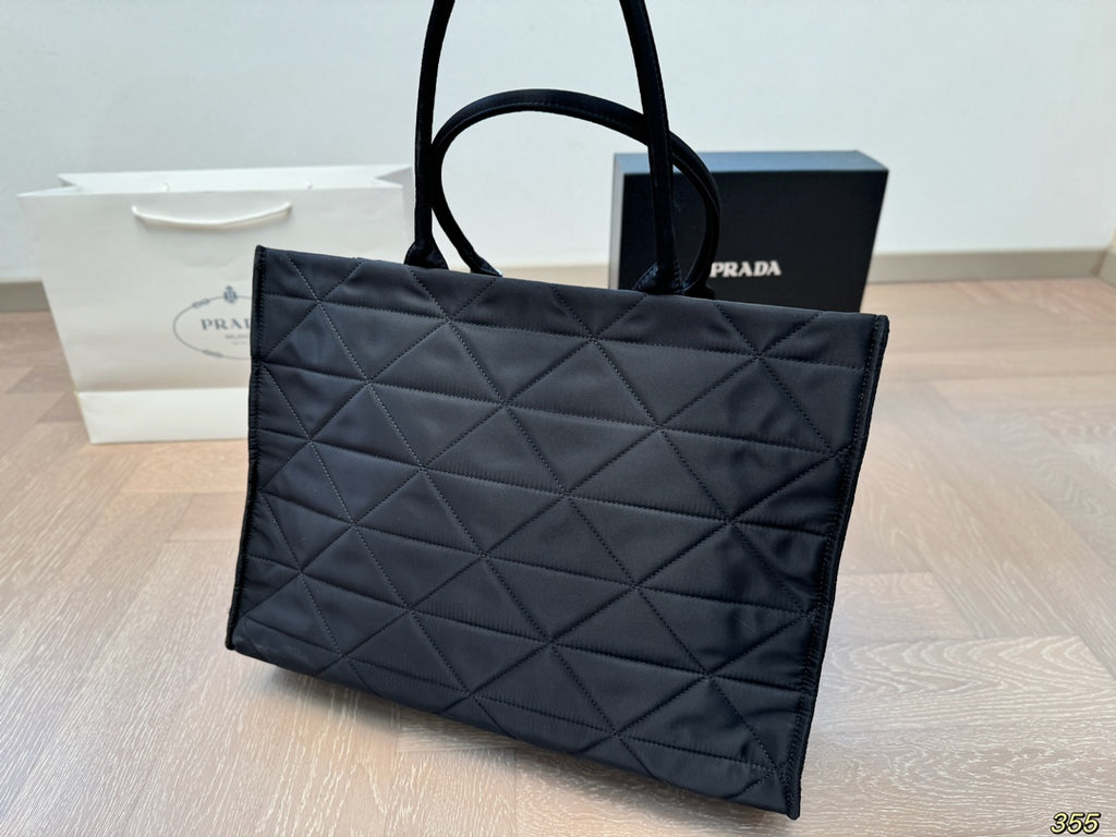P nylon diamond tote bag 0724101705
