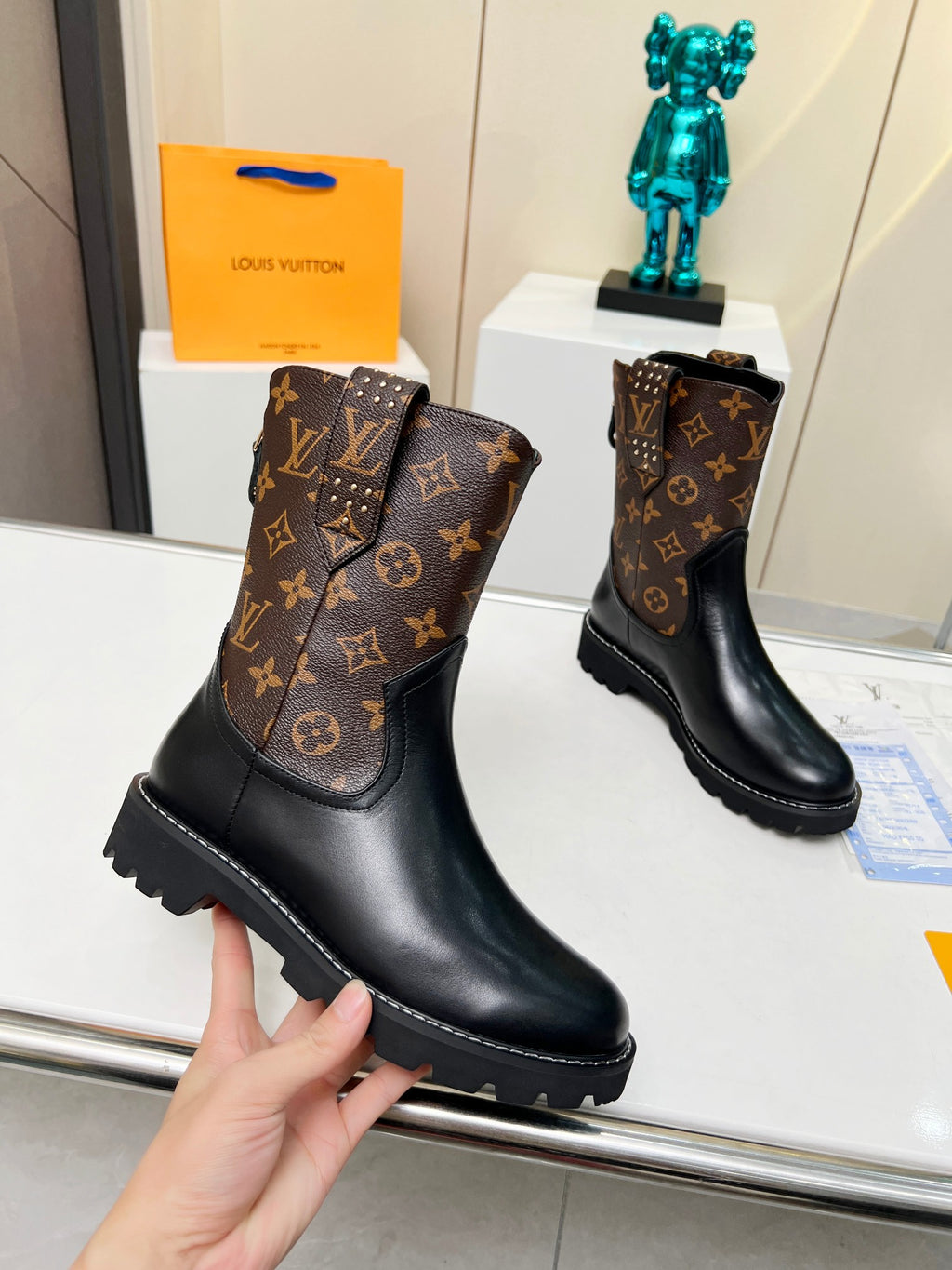 L fashion printed leather martin boots 0724102312