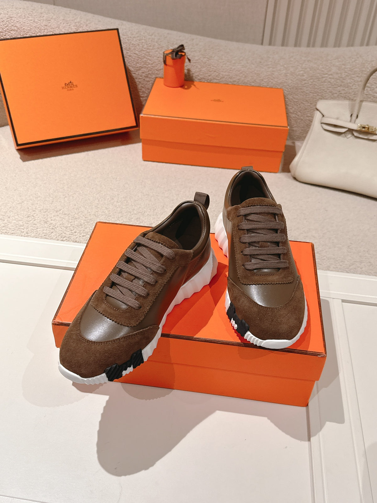 H Classic Couple Casual Sneakers 0726060804