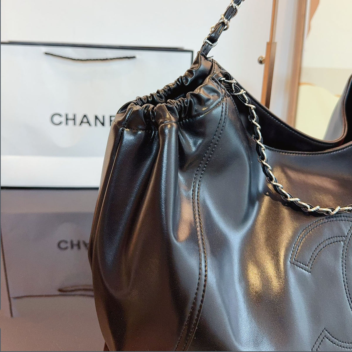 CHL Chain Tote Bag XC24092505