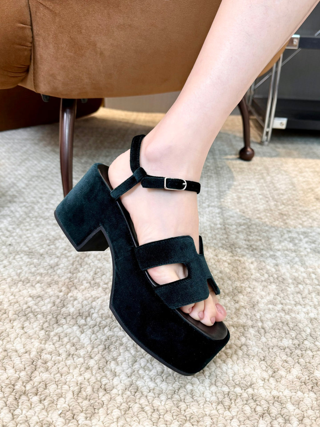 H classic chunky heel suede platform sandals 0724112702