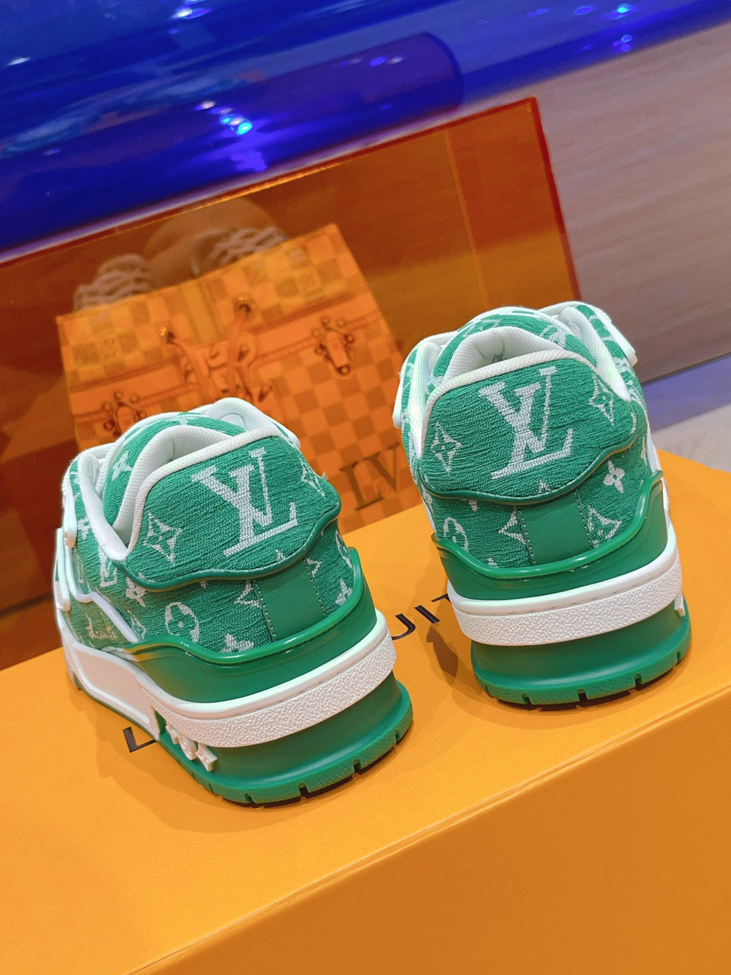 L couple limited series casual denim print sneakers 0725012402