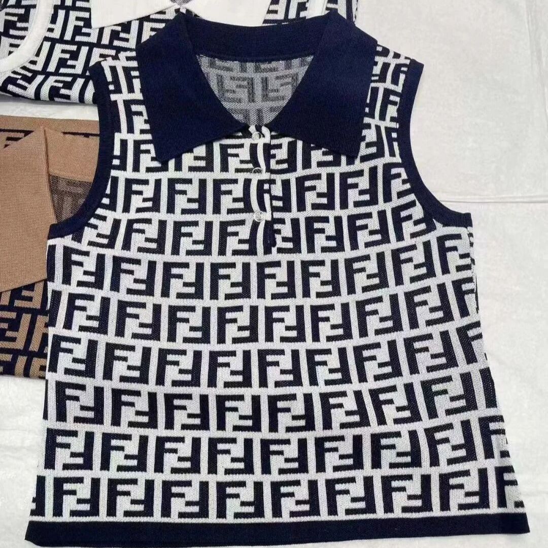 Lasel Vest New Button Contrast Slim Fit Top 1024062108