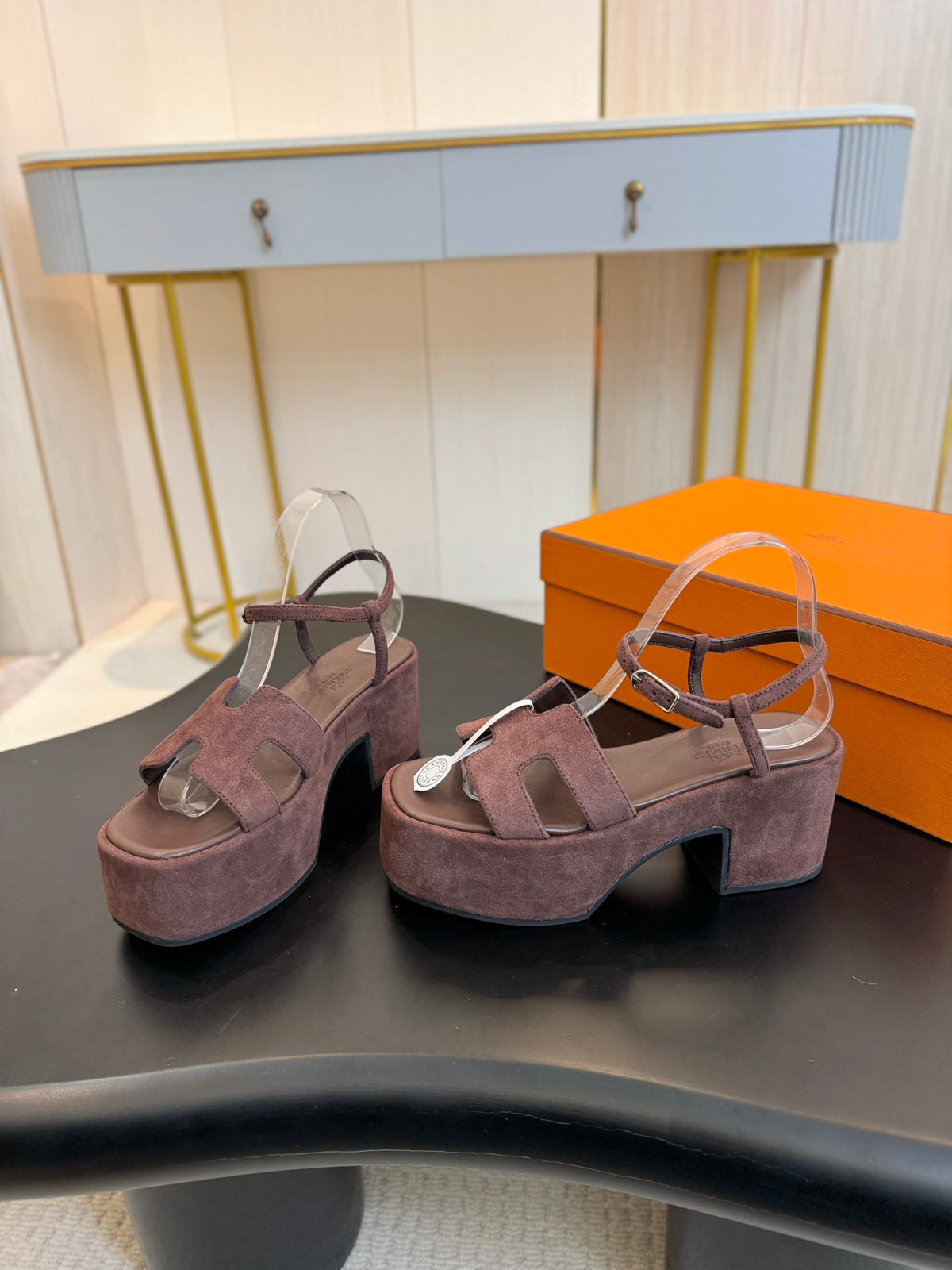 H classic chunky heel suede platform sandals 0724112702