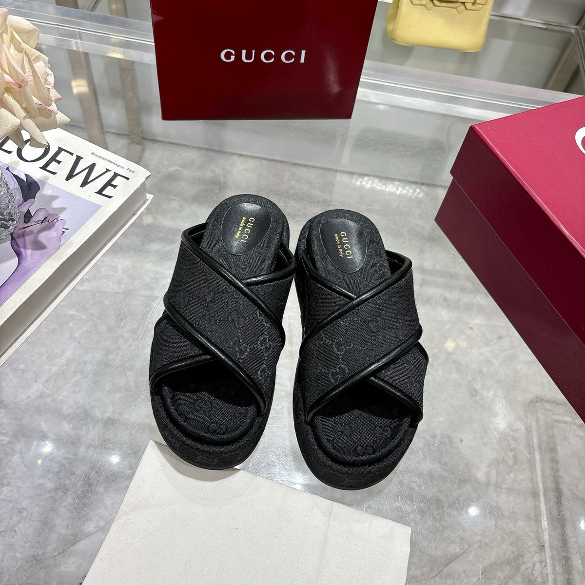 cross-upper thick-soled flip-flops 0725052901
