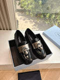 P's new retro one-leed loafers 0725061619
