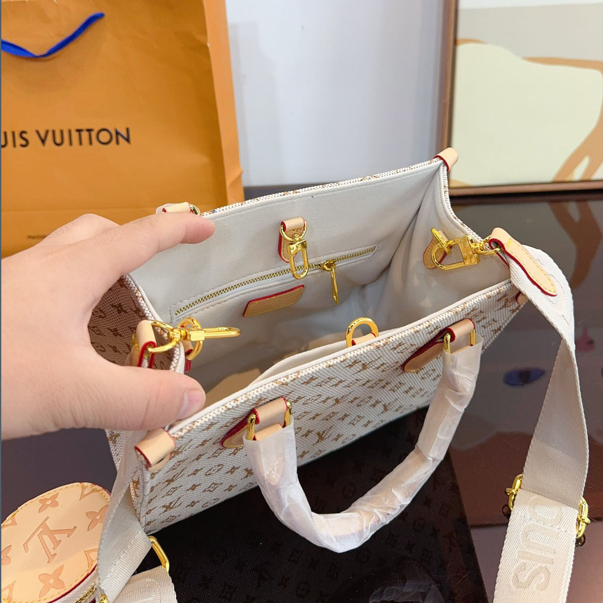 24 New Fashion Handbags XC24092304