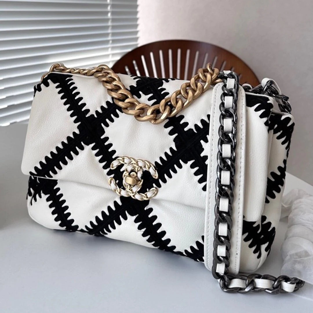 New fashionable versatile crossbody bag 1024012311