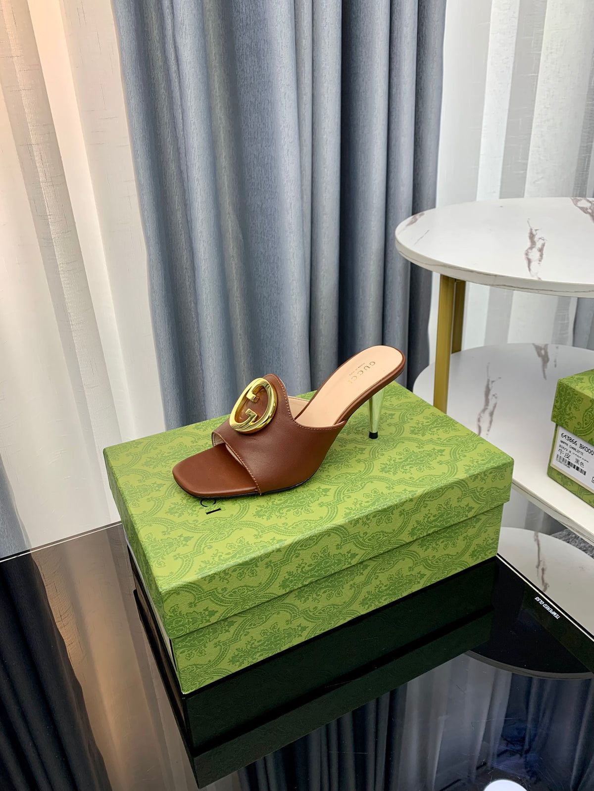Gucc1 top fashion stiletto slippers 0724030804