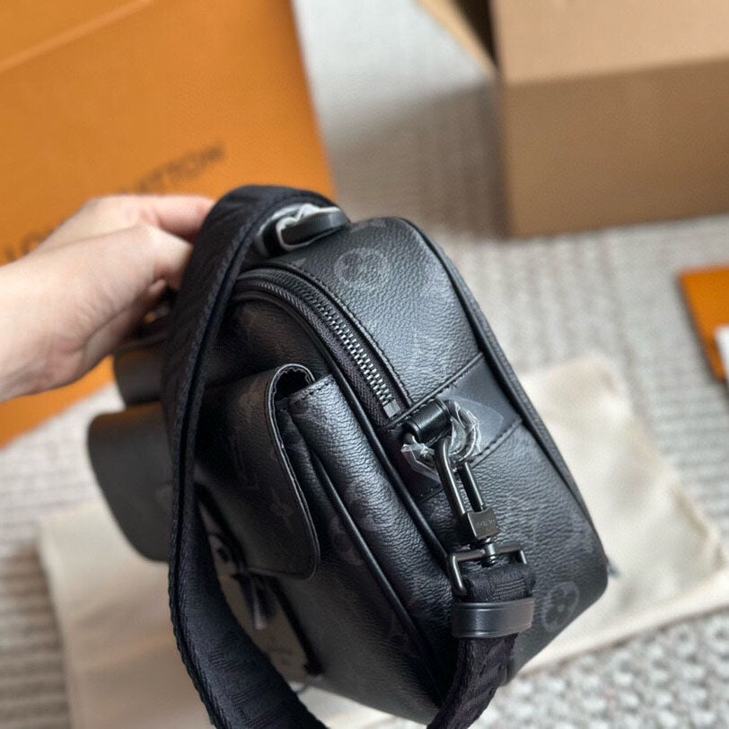 L 24SS Stylish messenger bag fb0424081306