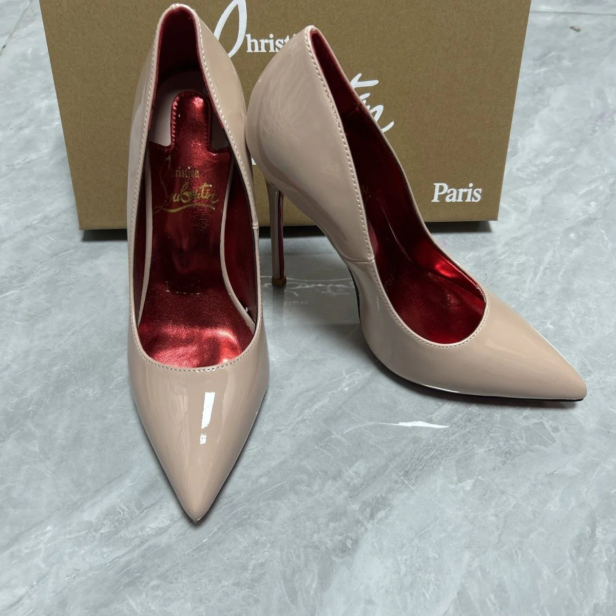 New Low-Heel Patent Leather Pumps 1026050901