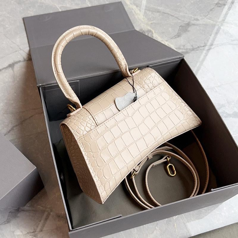 New Fashion Versatile Crossbody Bag 1023122514