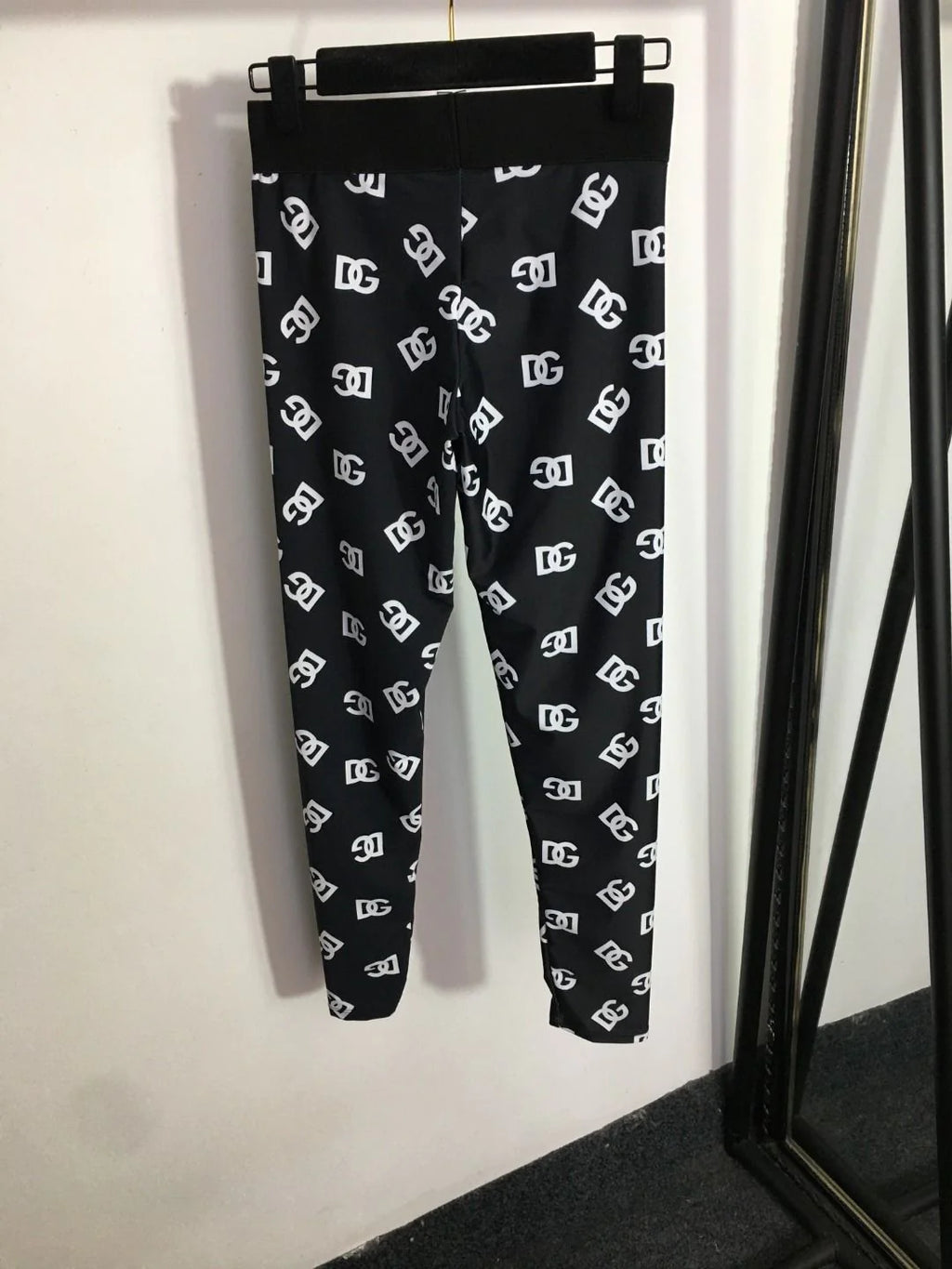 New Fashion Leisure Sports Suit 1024031507