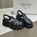 P fashion thick-soled Roman sandals 0724062402