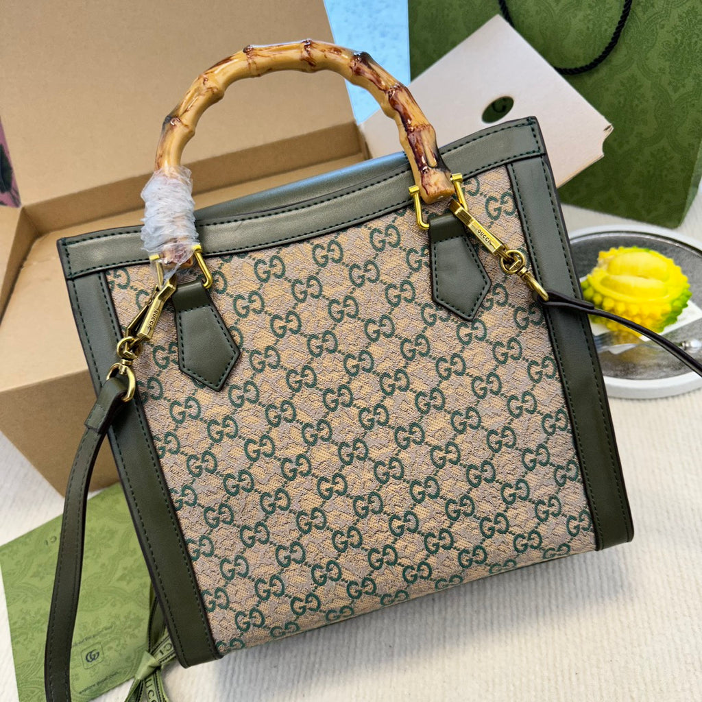 Boutique Bamboo Handbag XC07032702