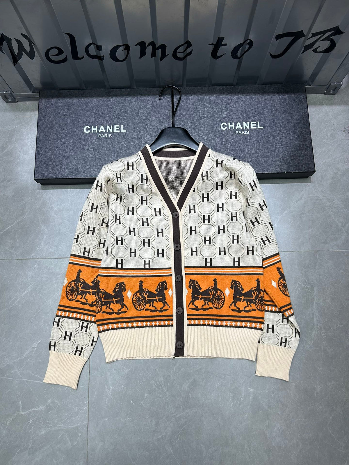 HH stylish and comfortable cardigan sweater coat 0724111304