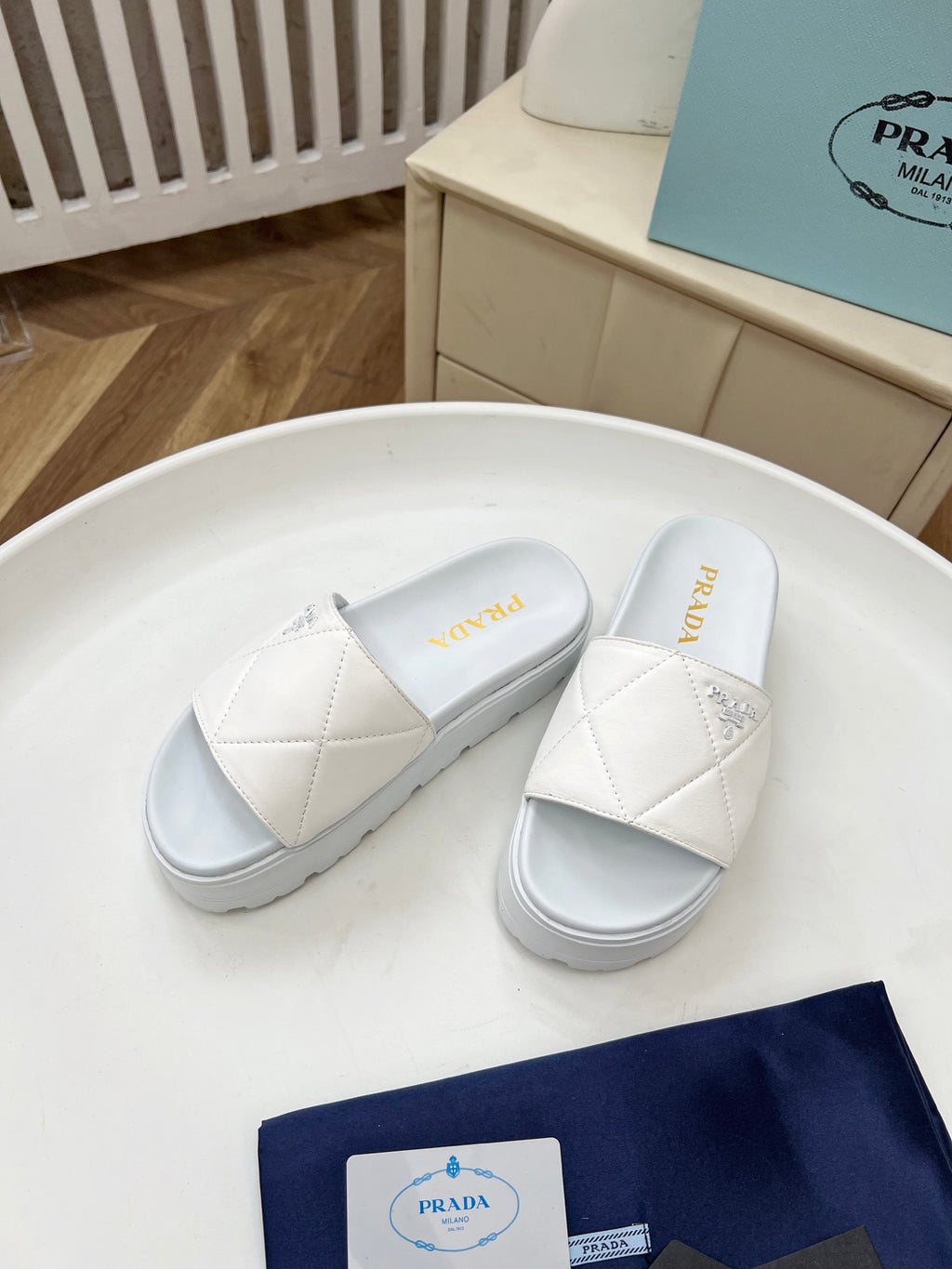 P new beach thick-soled slippers 0725061615